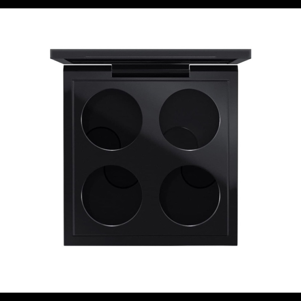MAC compact case